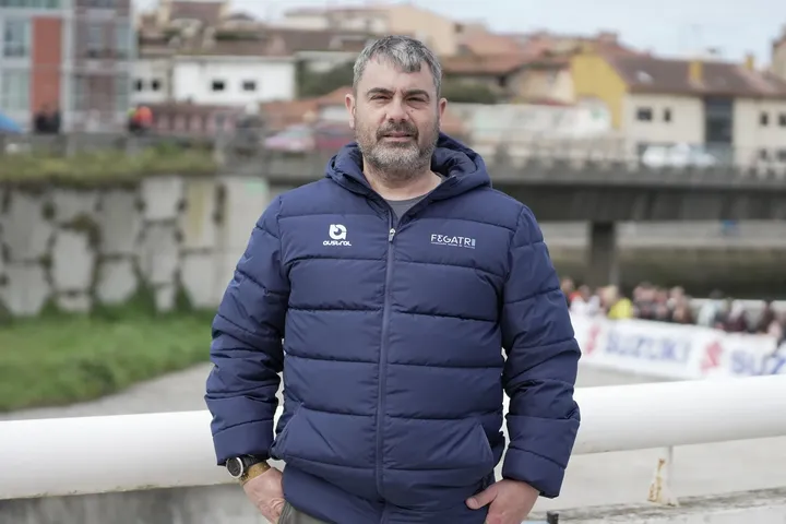 Javier Campos, presidente de la Federación Gallega de Triatlón